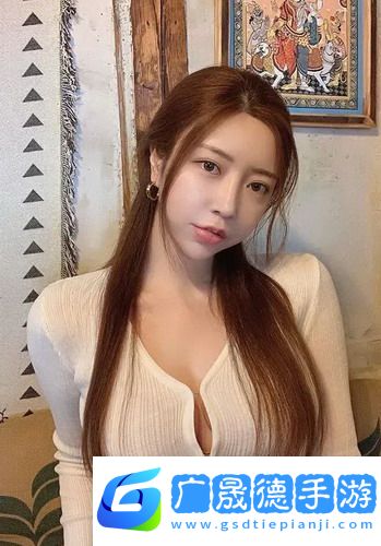 豐滿的子2理倫身，展現自信與美麗，網友：生活如此精彩！